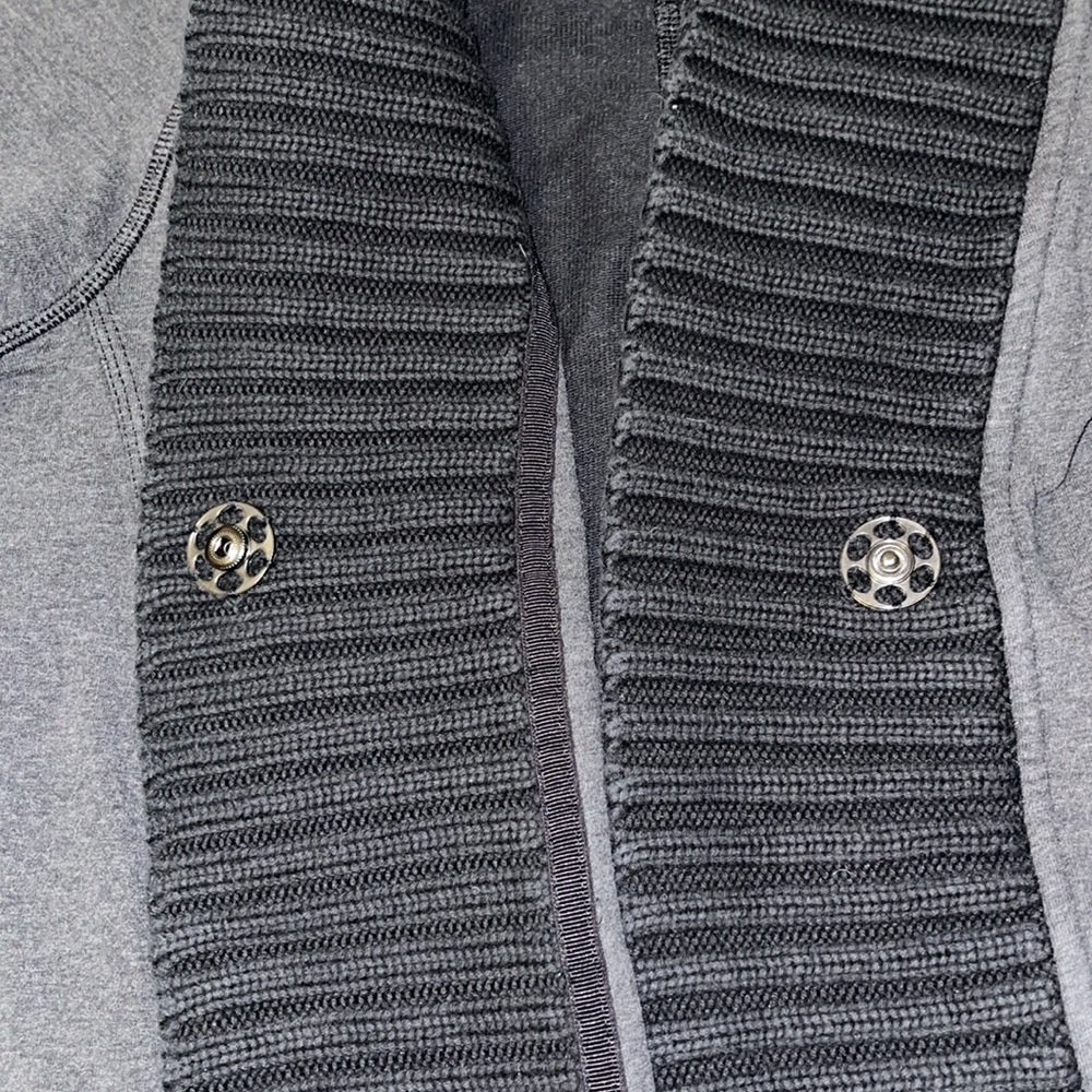 Lululemon Bliss Break Cardigan - Picture 5 of 8
